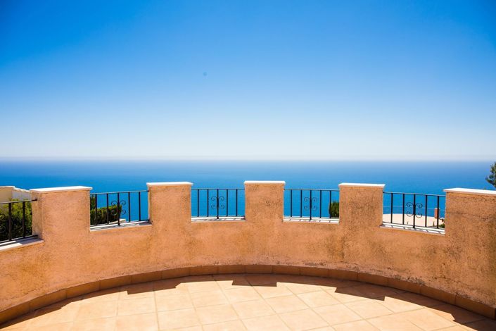 Image No.32-5 Bed Villa for sale