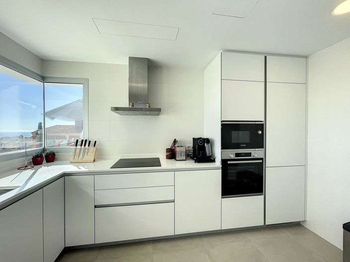 Image No.6-4 Bed Villa for sale