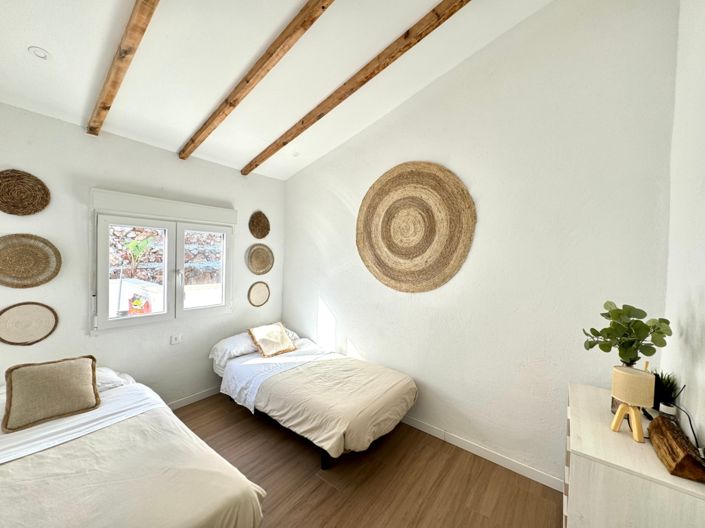 Image No.17-4 Bed Villa for sale