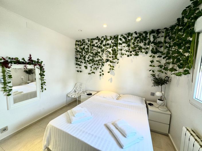 Image No.13-5 Bed Villa for sale