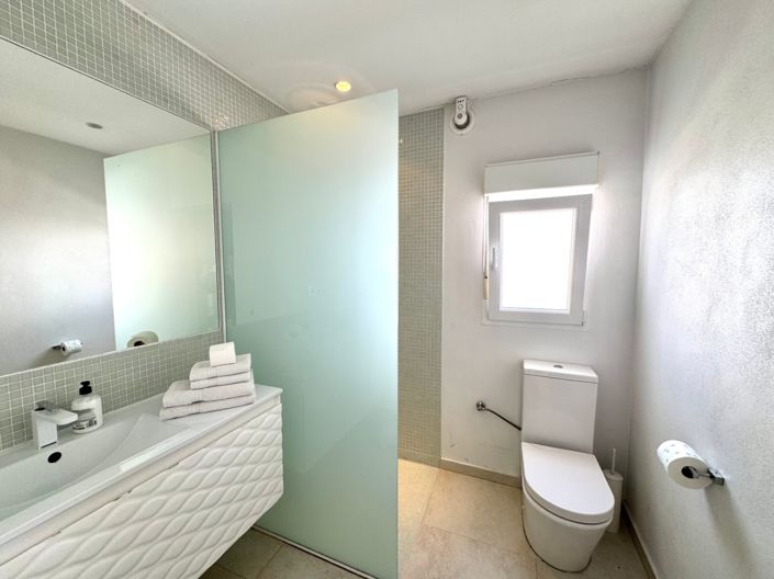 Image No.15-5 Bed Villa for sale