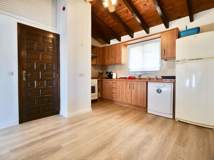 Image No.12-4 Bed Villa for sale