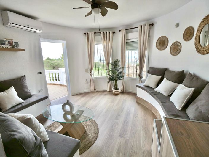 Image No.8-4 Bed Villa for sale