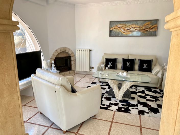 Image No.8-4 Bed Villa for sale