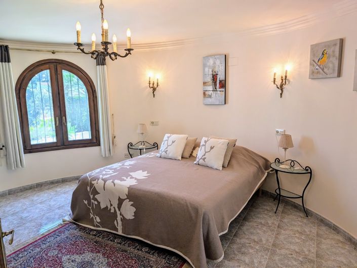 Image No.37-4 Bed Villa for sale