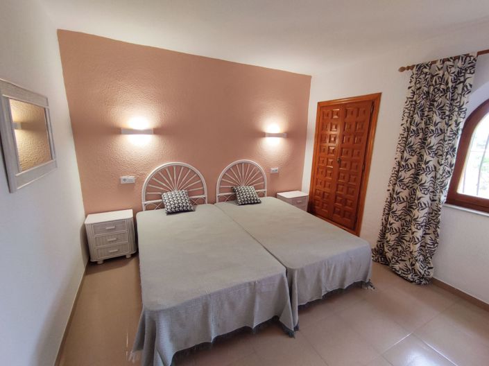 Image No.20-4 Bed Villa for sale