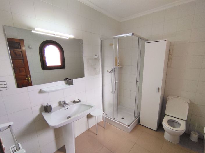 Image No.23-4 Bed Villa for sale