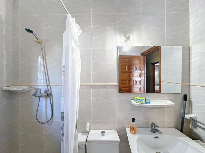 Image No.37-4 Bed Villa for sale