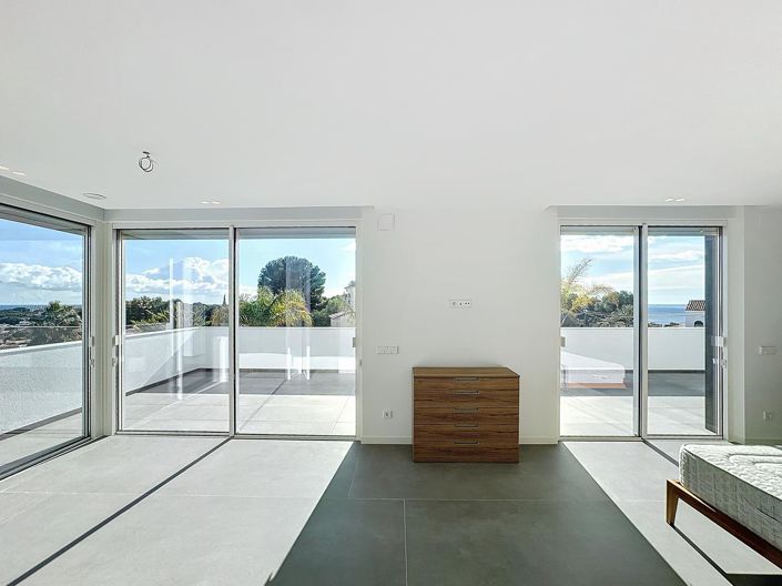 Image No.26-5 Bed Villa for sale