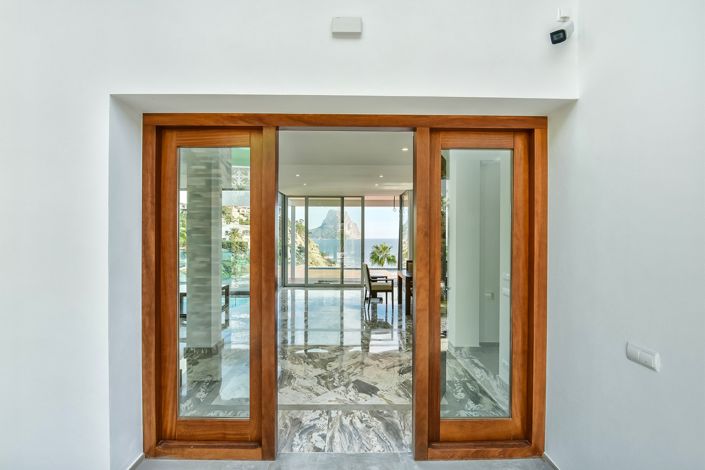 Image No.7-3 Bed Villa for sale