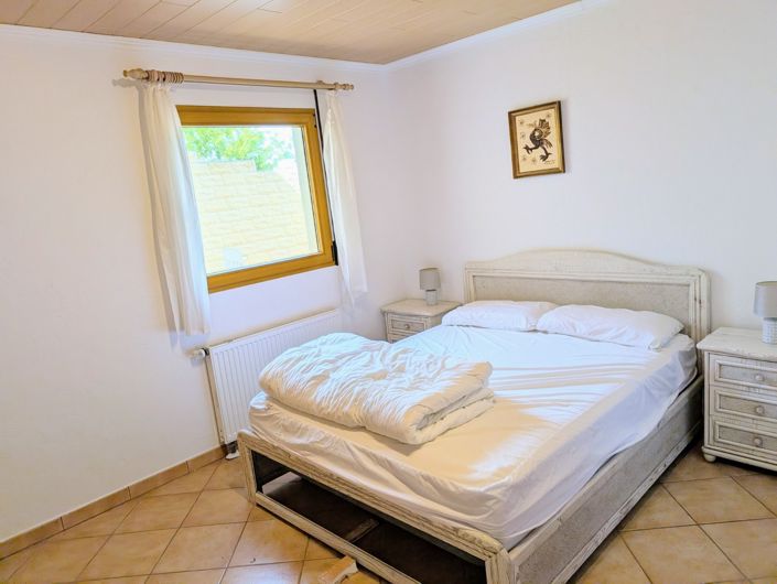 Image No.36-3 Bed Villa for sale