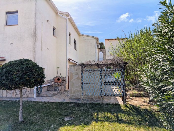 Image No.45-3 Bed Villa for sale