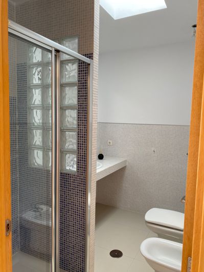 Image No.15-4 Bed Villa for sale