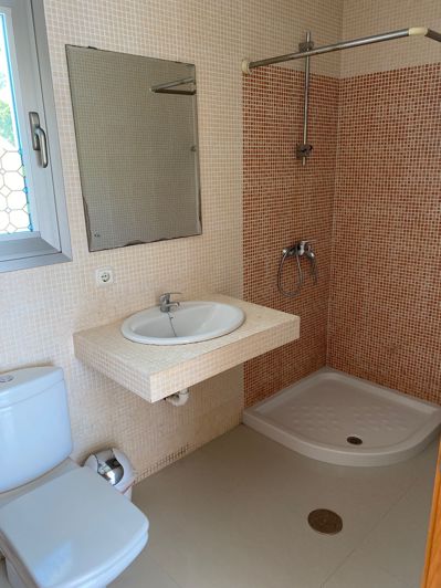 Image No.17-4 Bed Villa for sale