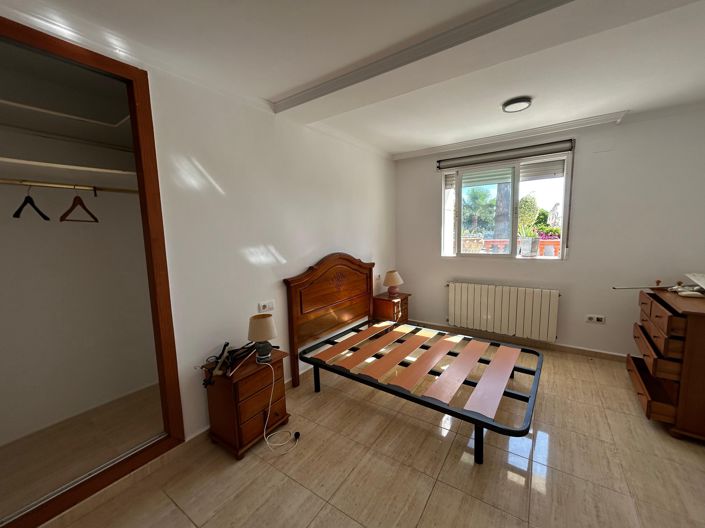 Image No.14-7 Bed Villa for sale