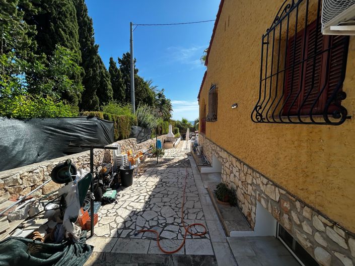 Image No.18-7 Bed Villa for sale