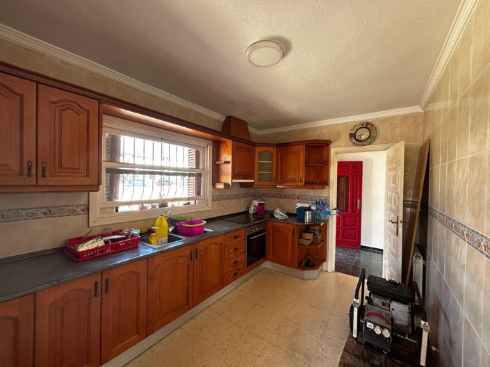 Image No.34-7 Bed Villa for sale