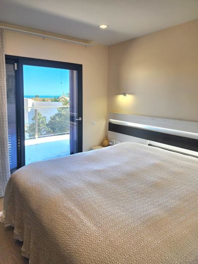 Image No.17-3 Bed Villa for sale