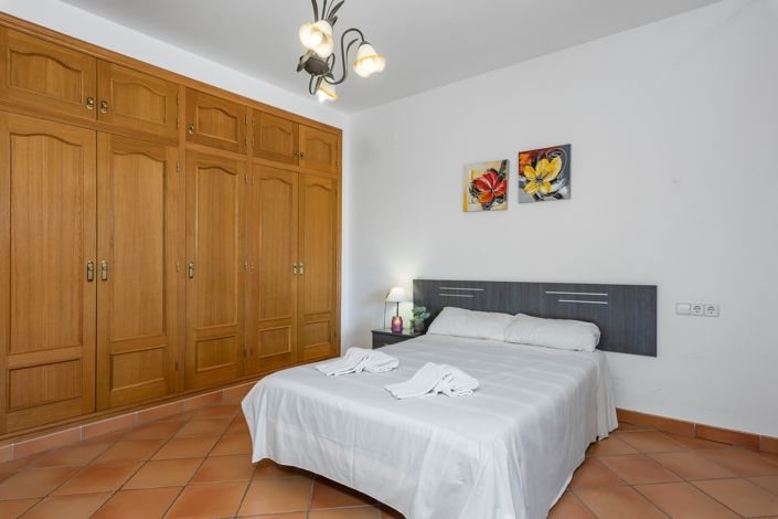 Image No.18-4 Bed Villa for sale