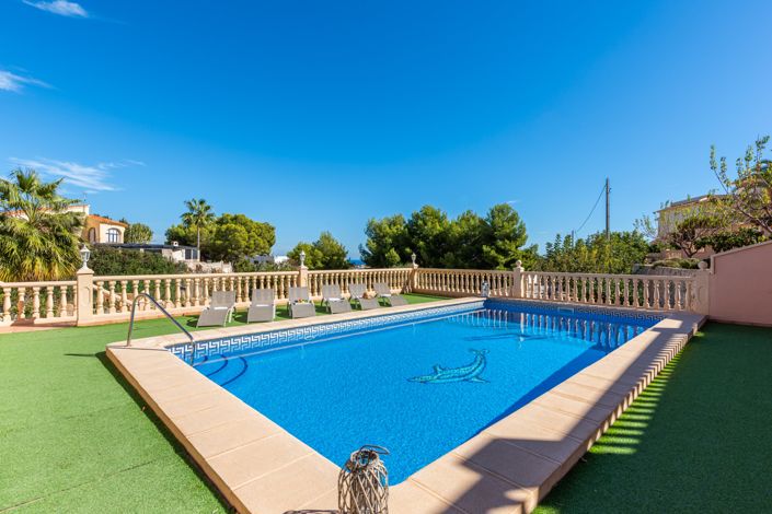 Image No.35-4 Bed Villa for sale