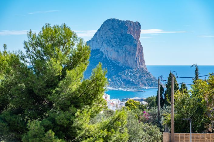 Image No.39-4 Bed Villa for sale