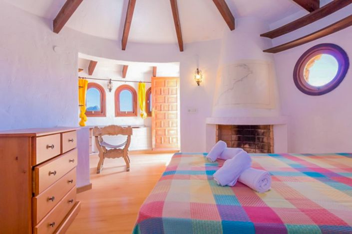 Image No.9-5 Bed Villa for sale