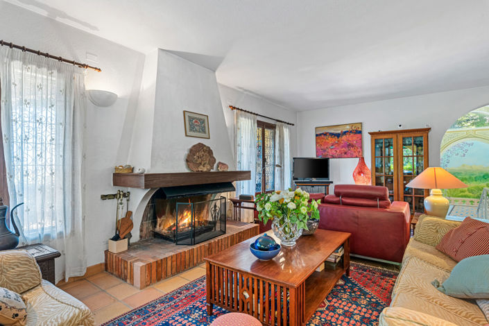 Image No.37-5 Bed Villa for sale