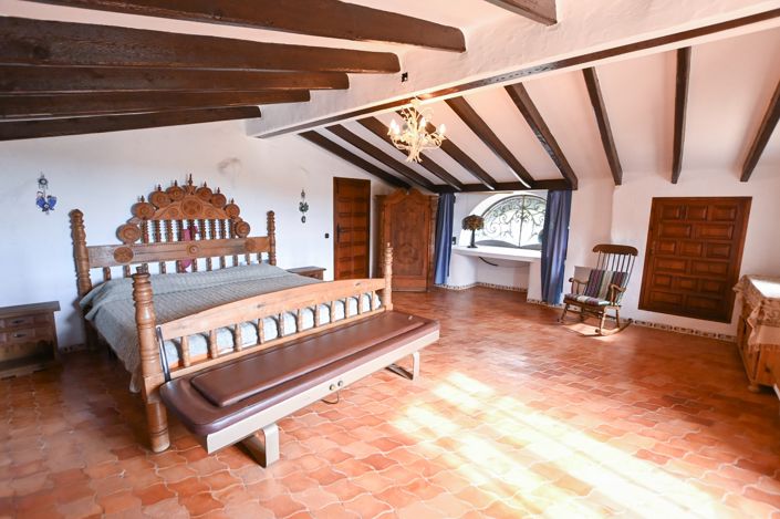 Image No.32-4 Bed Villa for sale