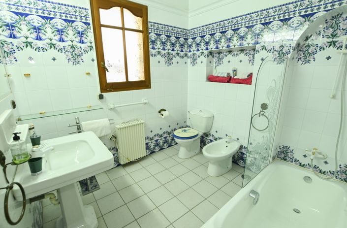 Image No.47-4 Bed Villa for sale