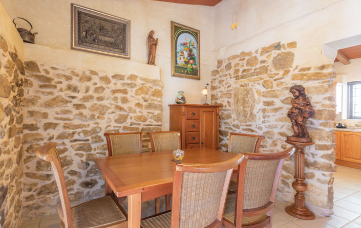 Image No.46-5 Bed Villa for sale