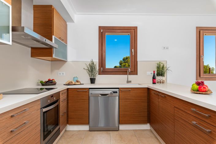 Image No.18-4 Bed Villa for sale