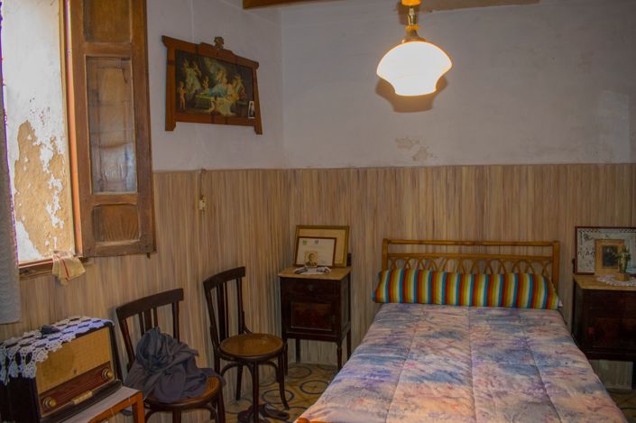 Image No.9-9 Bed Townhouse for sale