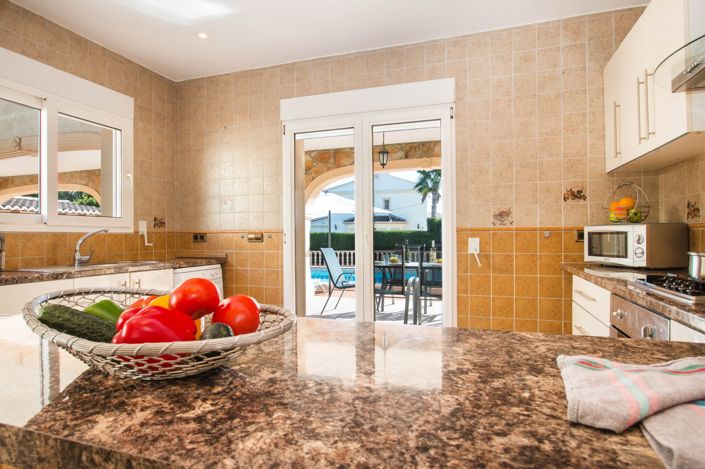 Image No.20-4 Bed Villa for sale