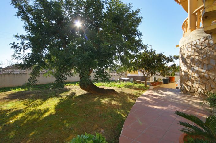 Image No.14-5 Bed Villa for sale