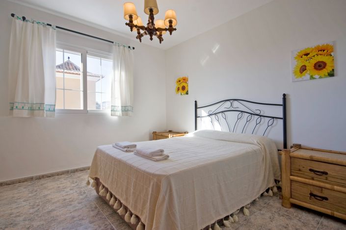 Image No.29-5 Bed Villa for sale