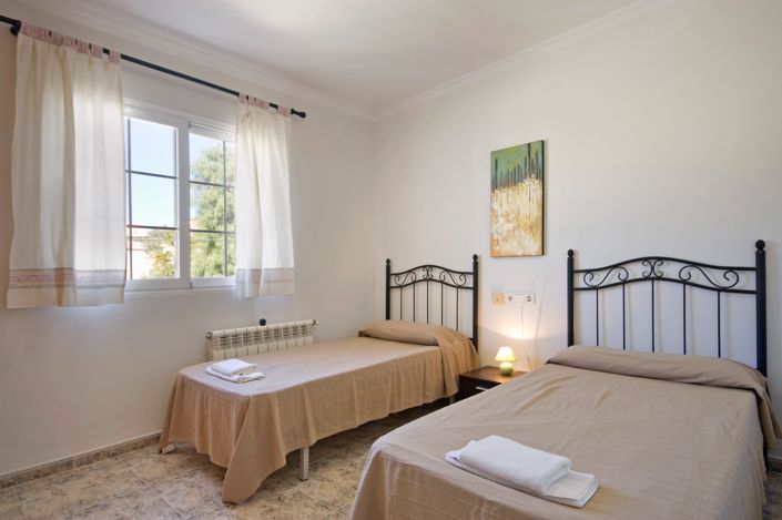 Image No.30-5 Bed Villa for sale