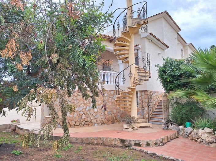 Image No.31-5 Bed Villa for sale