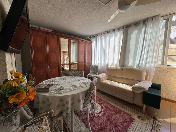 Image No.23-3 Bed Apartment for sale