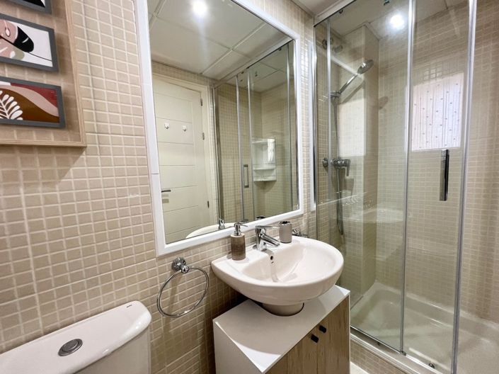 Image No.13-2 Bed Apartment for sale