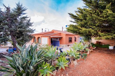 5 Bed Finca for sale