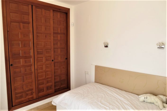 Image No.19-3 Bed Villa for sale