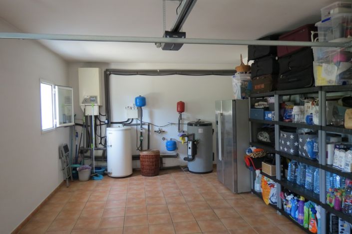 Image No.37-3 Bed Villa for sale