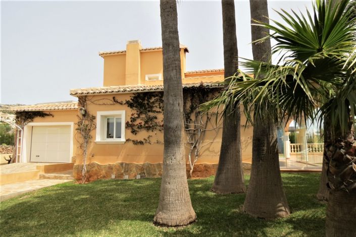 Image No.42-3 Bed Villa for sale