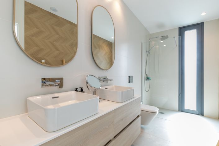 Image No.18-4 Bed Villa for sale