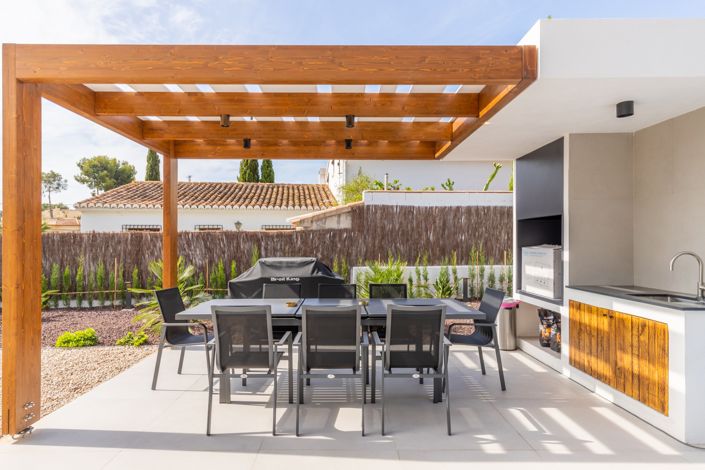 Image No.5-4 Bed Villa for sale