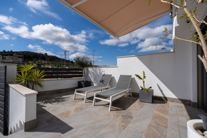 Image No.10-3 Bed Villa for sale