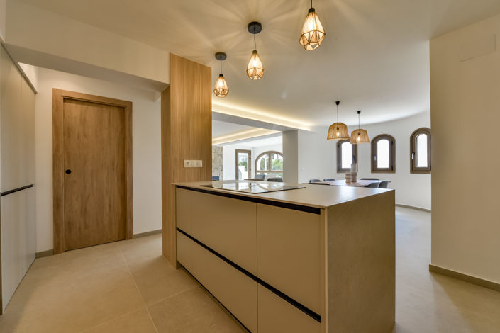 Image No.16-5 Bed Villa for sale