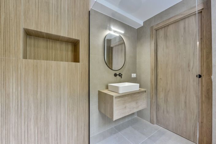 Image No.38-5 Bed Villa for sale