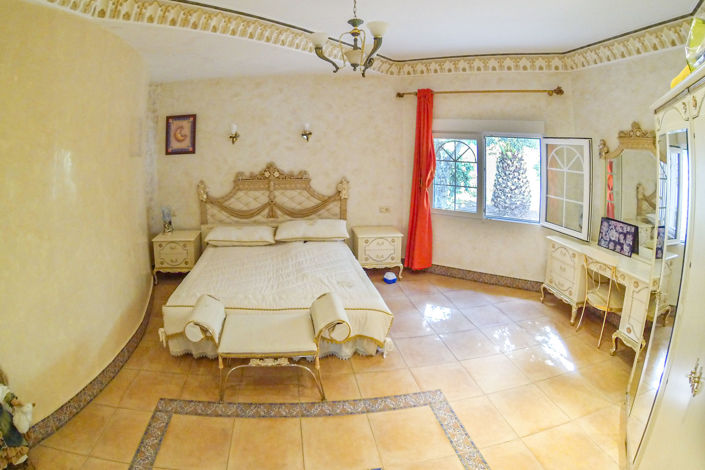 Image No.6-6 Bed Villa for sale