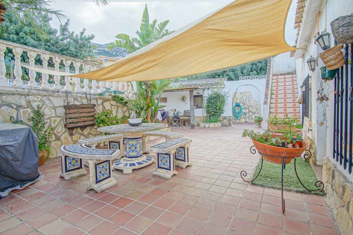 Image No.18-6 Bed Villa for sale